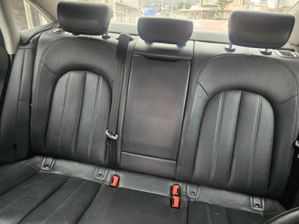 아우디 A6 40 TDI Quattro 차량 사진 6