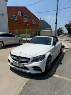 The New C 43 AMG 4Matic Cabriolet 차량 사진 8