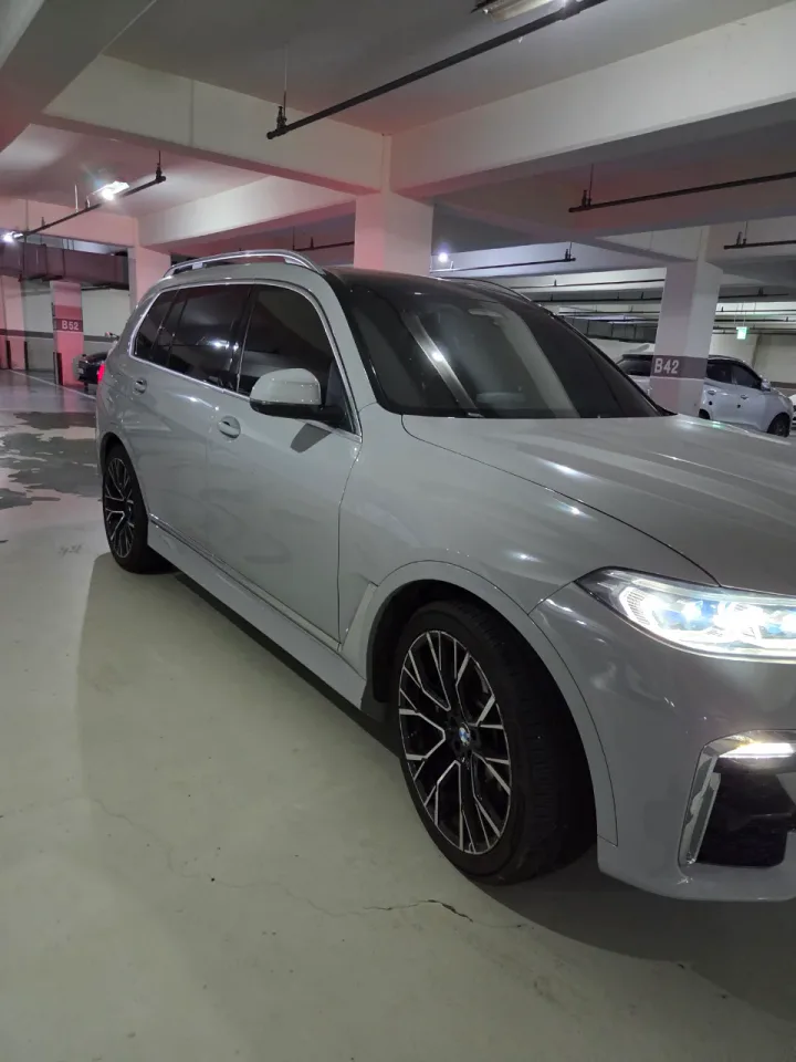 X7 xDrive 40d M Sport 차량 사진 3