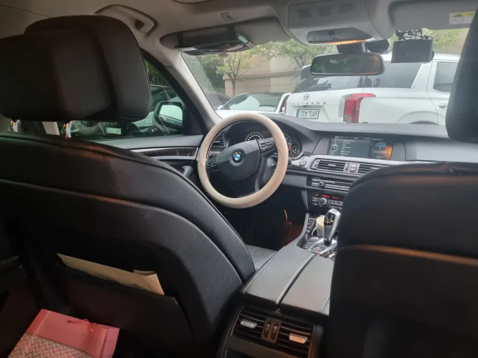 BMW 520d 차량 사진 8