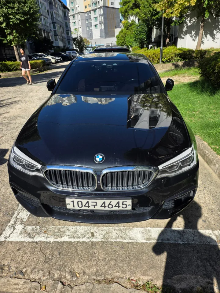 BMW 520d M Sport Pkg. Plus (2017년 변경모델) 대표 사진