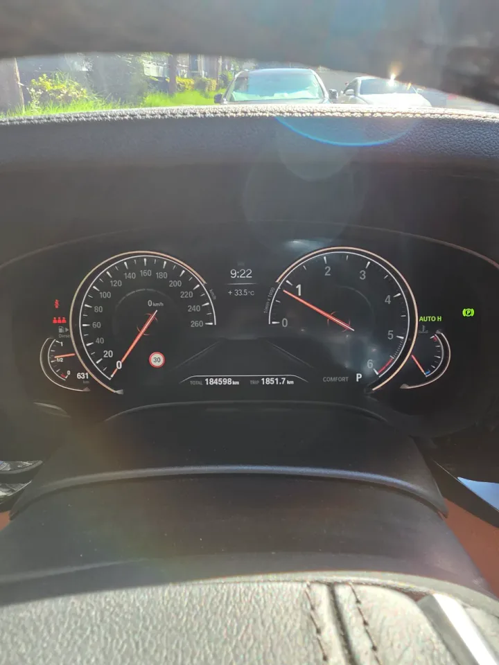 BMW 520d M Sport Pkg. Plus (2017년 변경모델) 차량 사진 12