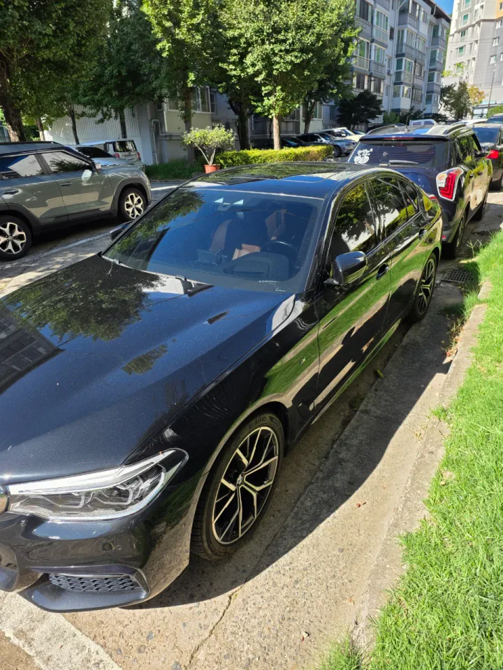 BMW 520d M Sport Pkg. Plus (2017년 변경모델) 차량 사진 5