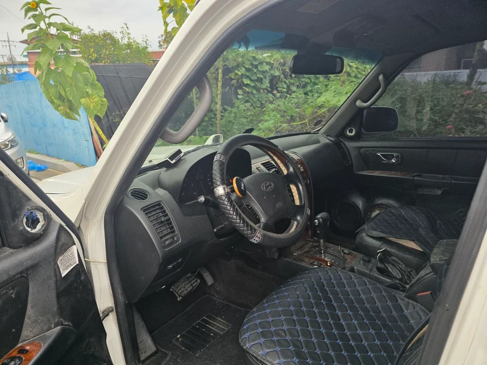 테라칸 2.9 인터쿨러디젤 4WD 차량 사진 5
