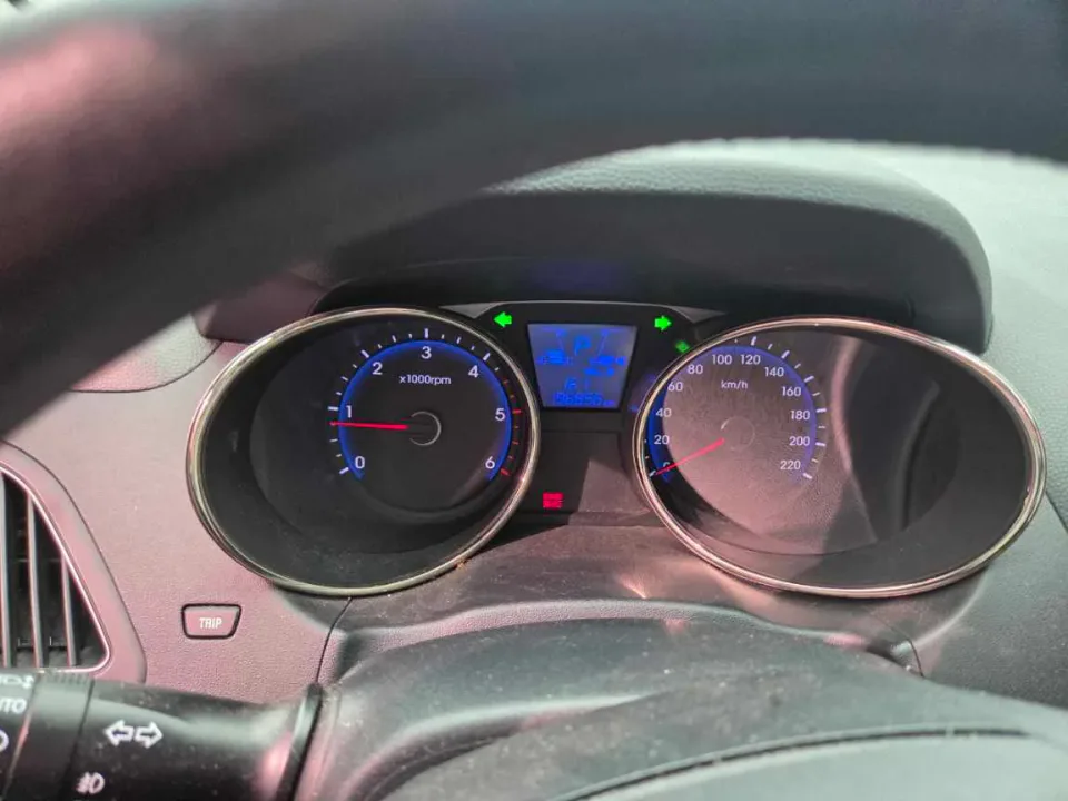 투싼ix2WD(VGT) 차량 사진 3