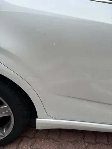 아베오 1.4 Turbo(해치백) 차량 사진 12