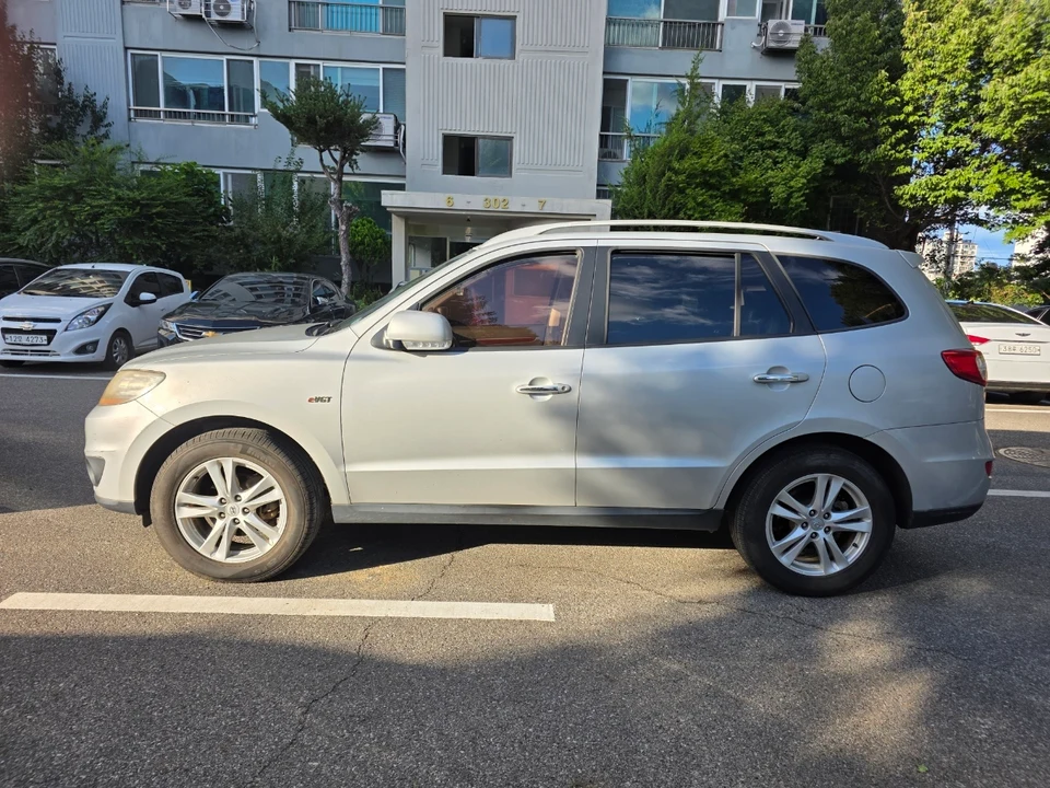 싼타페2.0VGT(2WD) 차량 사진 2