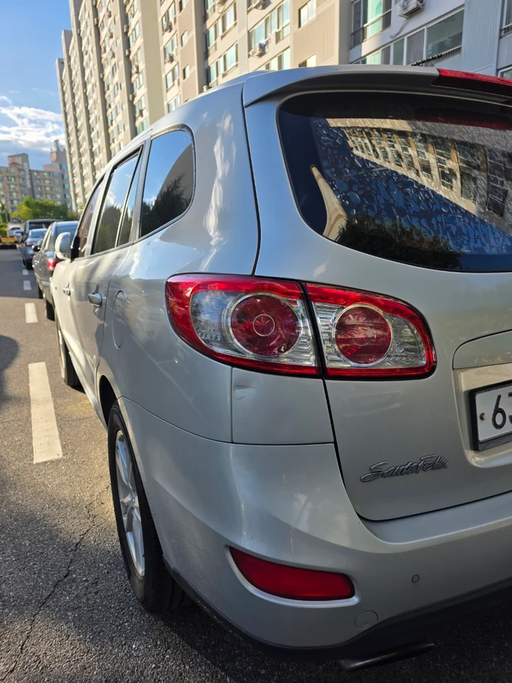 싼타페2.0VGT(2WD) 차량 사진 8
