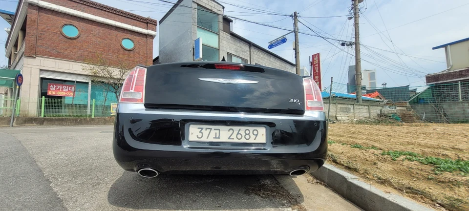 크라이슬러 300C 3.6 prestige 차량 사진 2