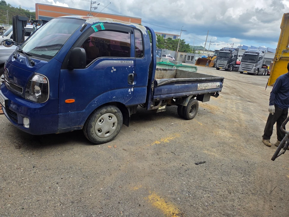 봉고III1톤(2WD) 차량 사진 5