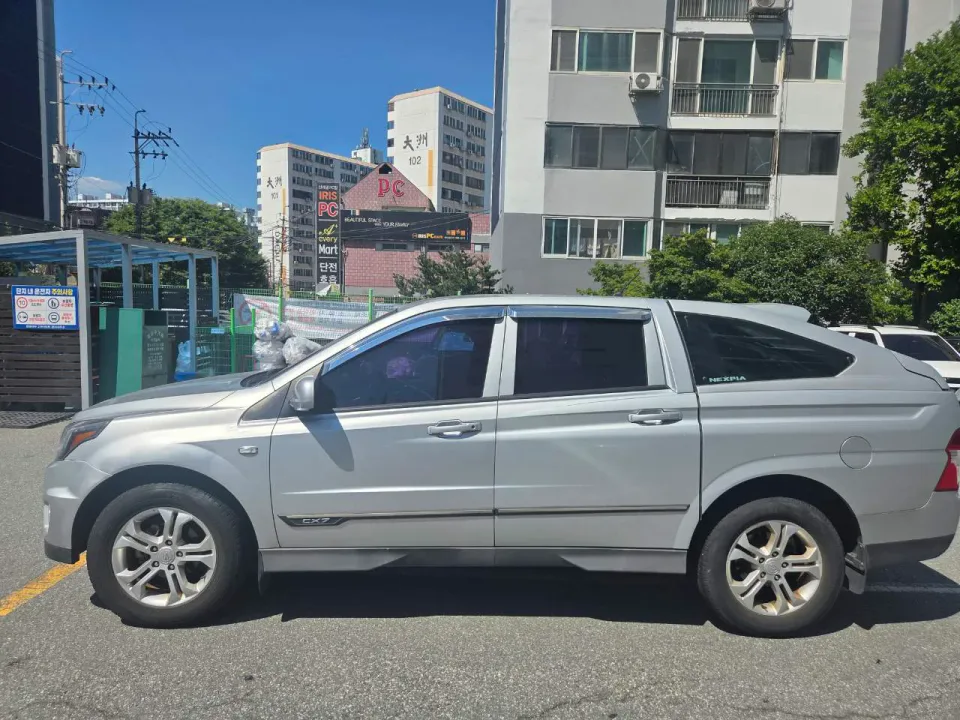 코란도 스포츠(4WD) 대표 사진