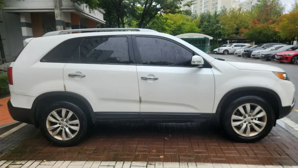 쏘렌토R2.0 차량 사진 5