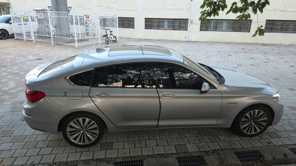 BMW 그란투리스모 GT ED Edition Luxury 차량 사진 2