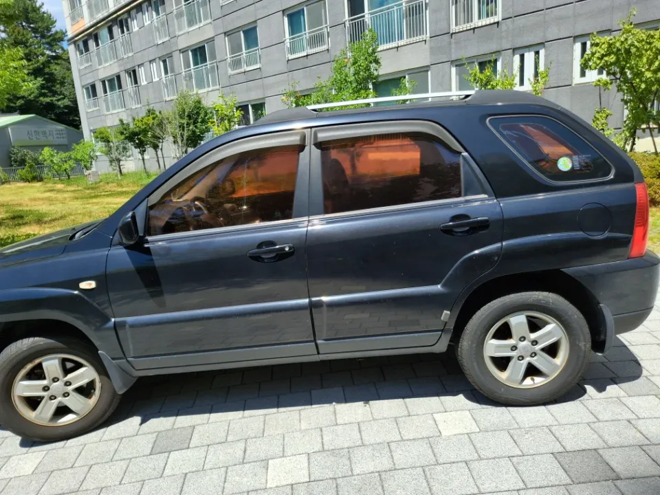 뉴스포티지(2WD)(가솔린) 차량 사진 2