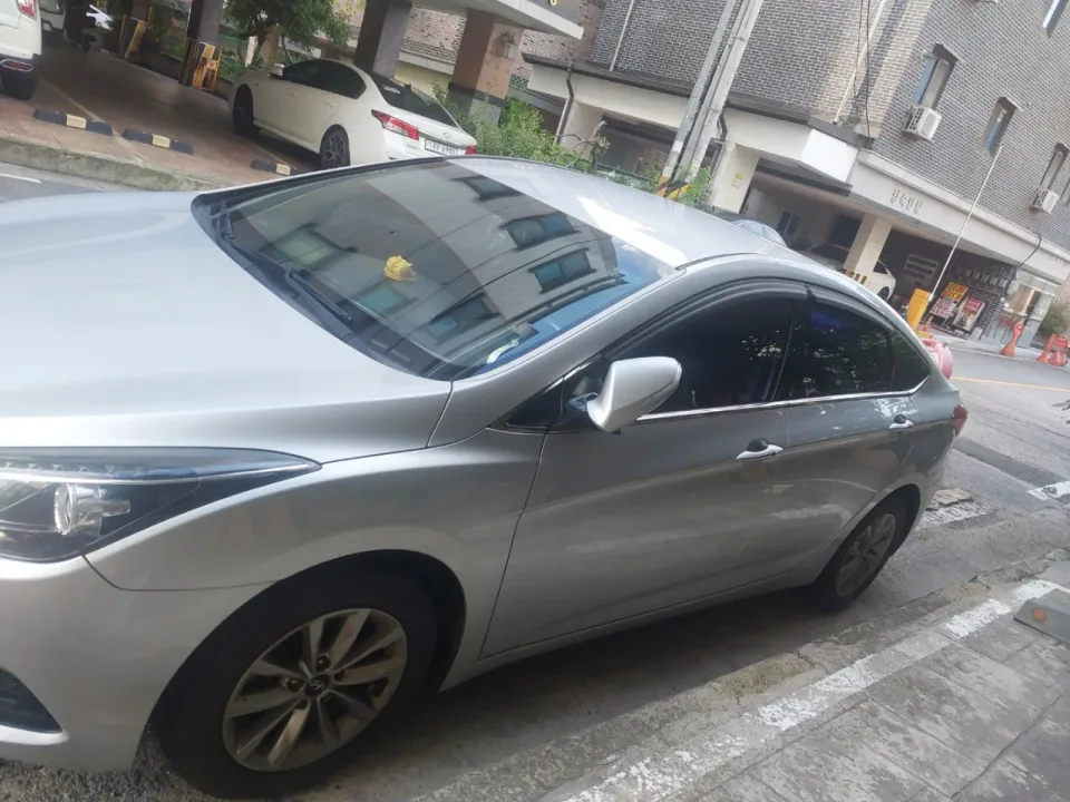I40 Saloon 1.7(VGT) 차량 사진 2