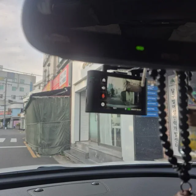 올뉴쏘렌토 R2.0 디젤 차량 사진 6